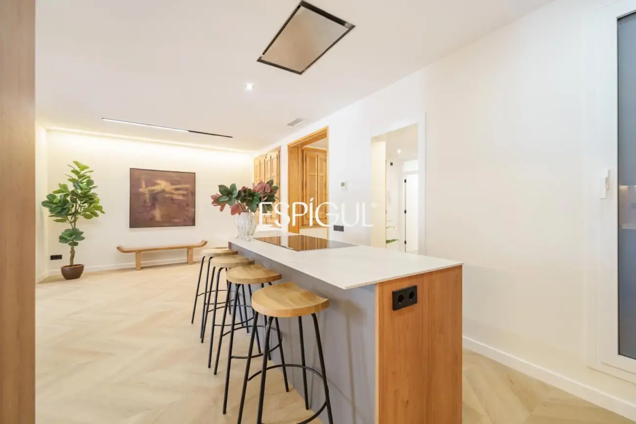 Exclusiva vivienda reformada en venta en Carrer de Muntaner