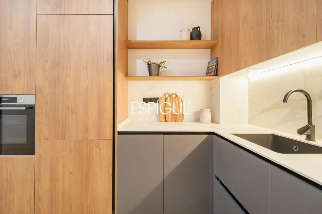 Exclusiva vivienda reformada en venta en Carrer de Muntaner