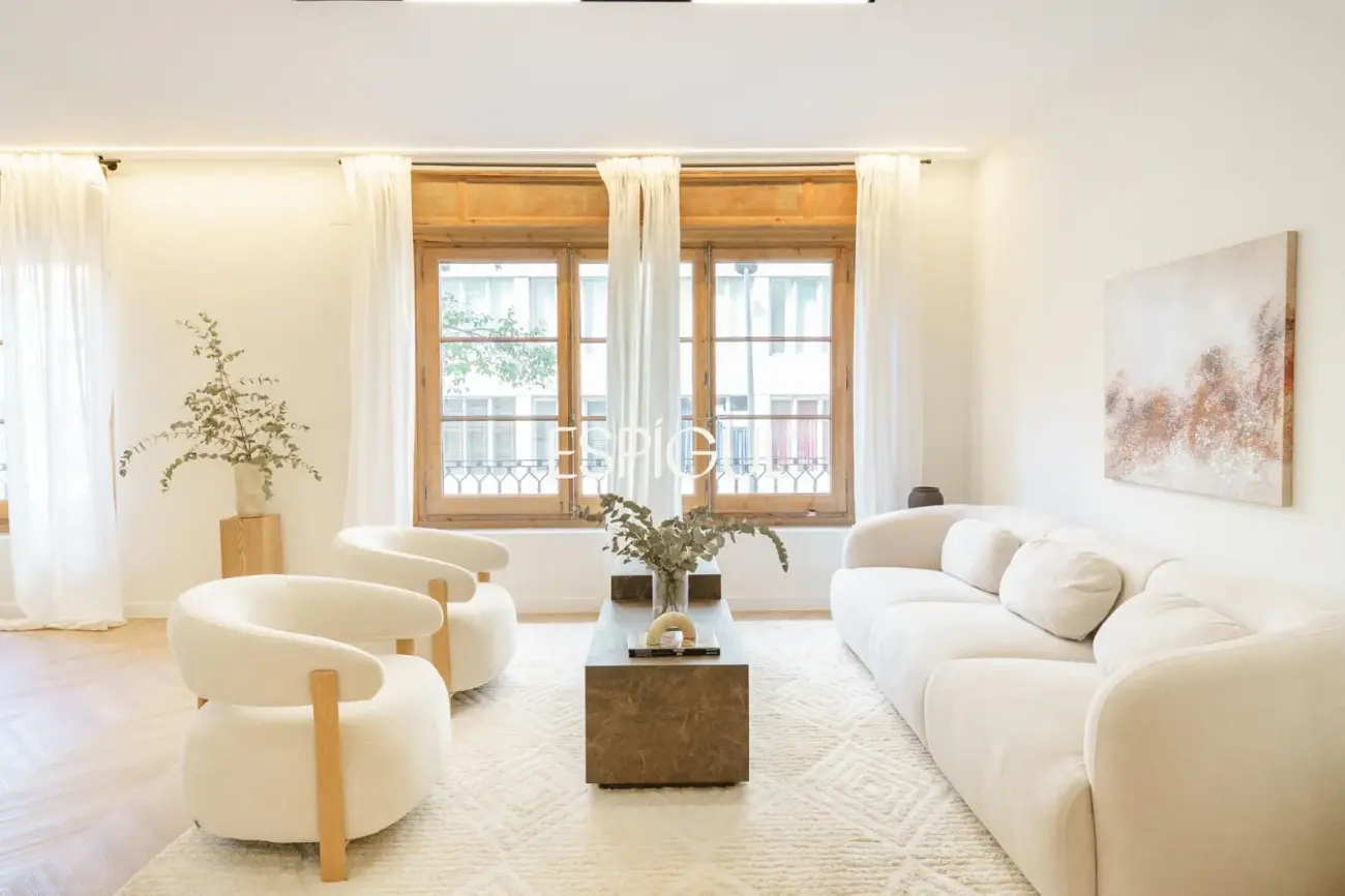 Exclusiva vivienda reformada en venta en Carrer de Muntaner