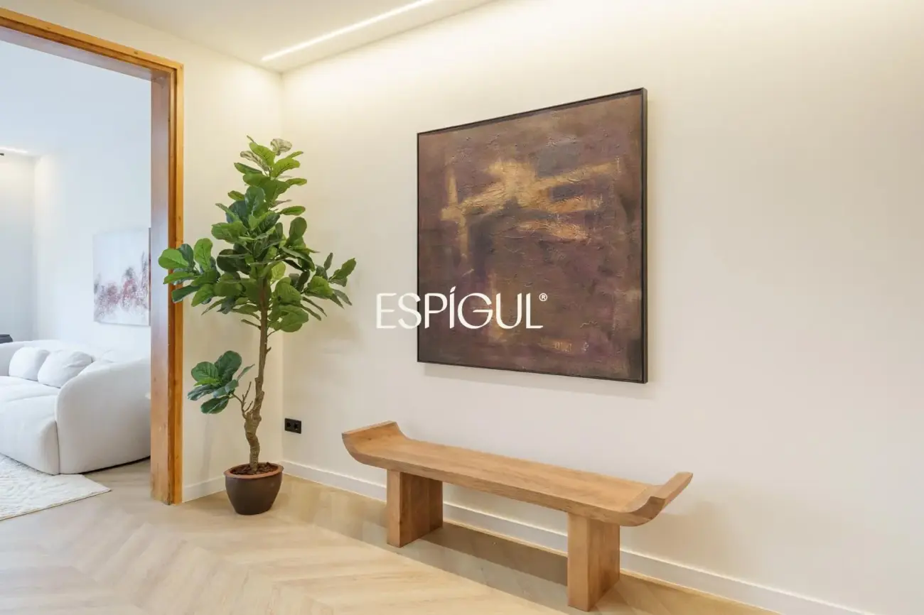 Exclusiva vivienda reformada en venta en Carrer de Muntaner