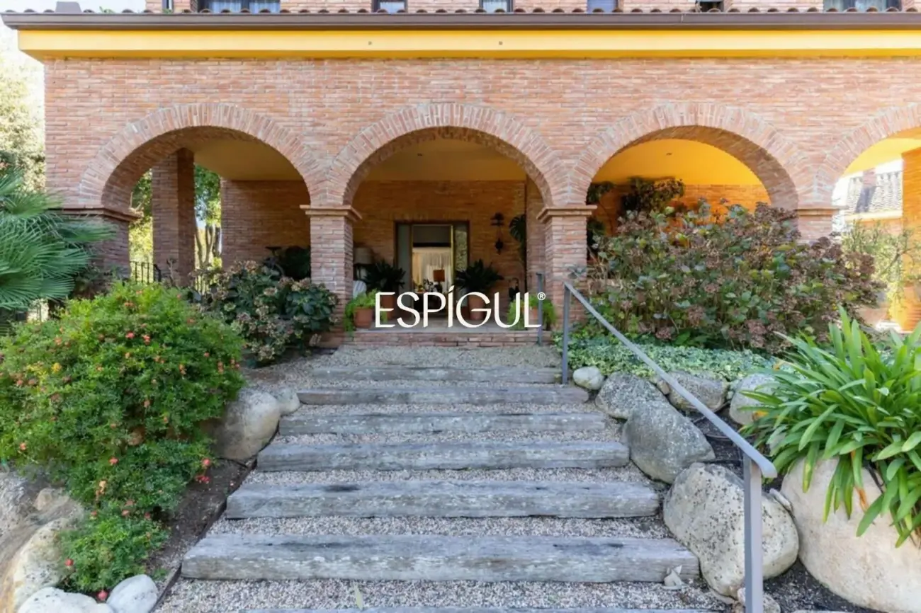 Imponente casa con piscina privada en Valldoreix