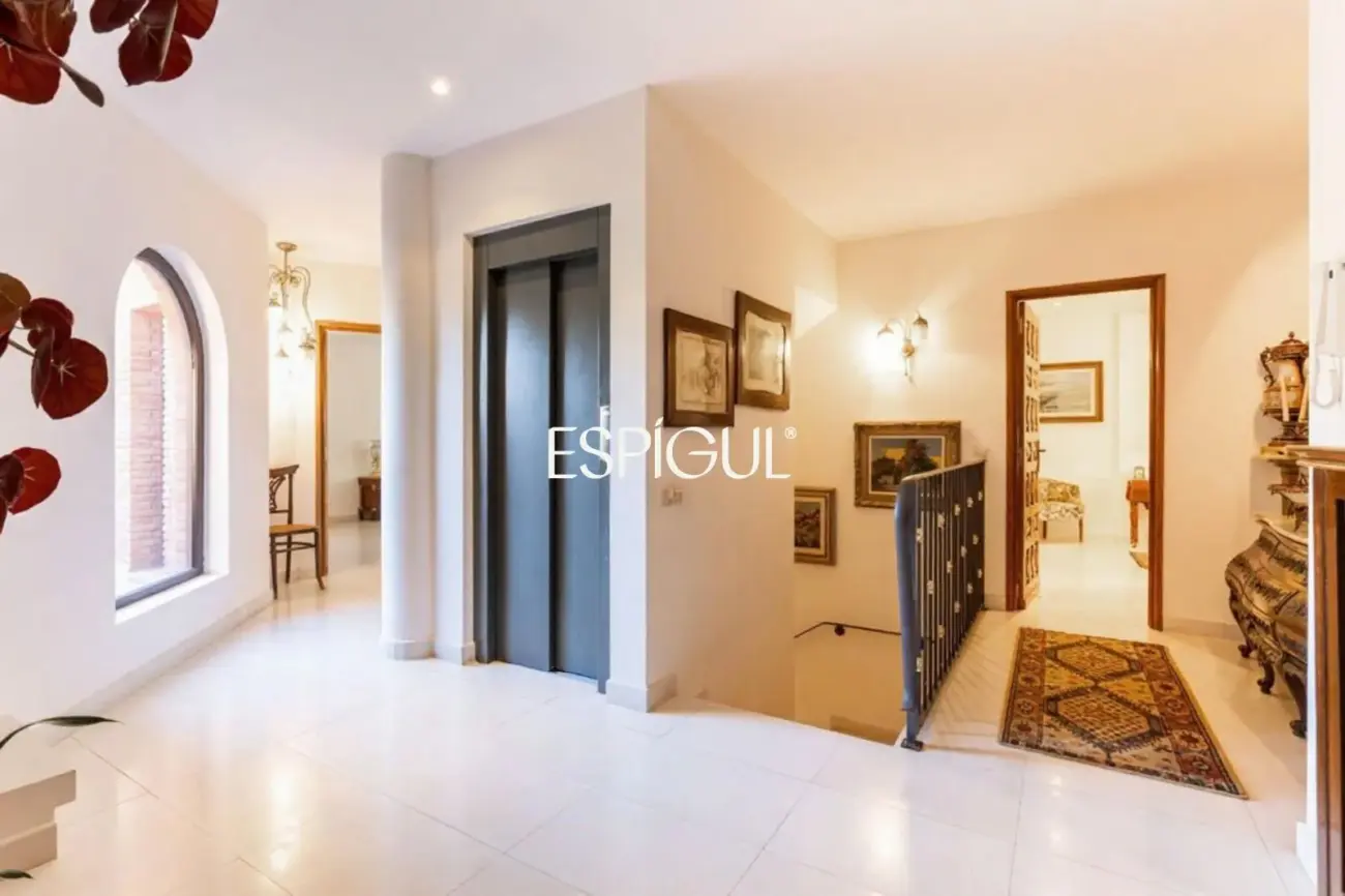 Imponente casa con piscina privada en Valldoreix