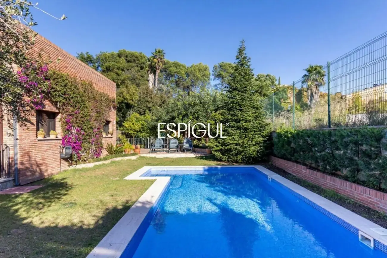 Imponente casa con piscina privada en Valldoreix