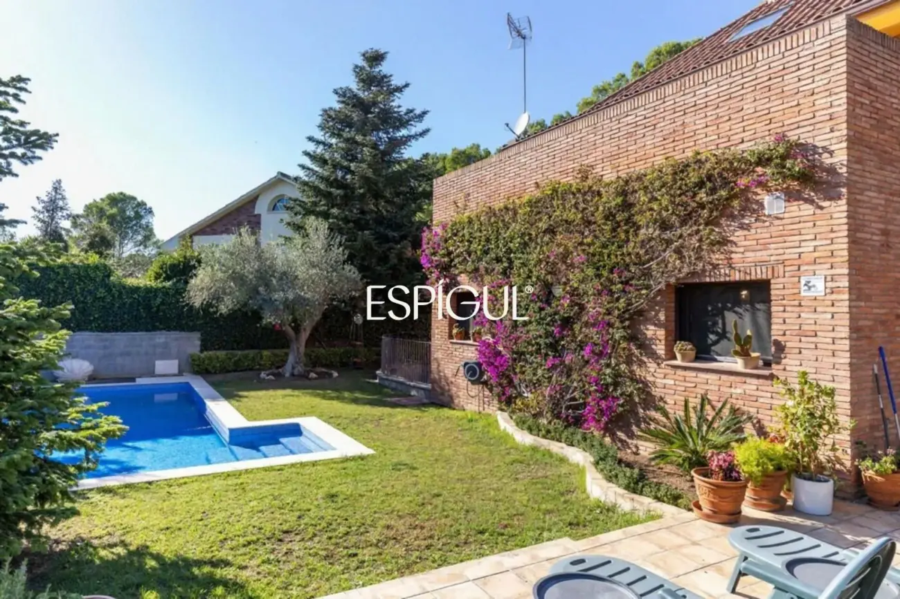 Imponente casa con piscina privada en Valldoreix