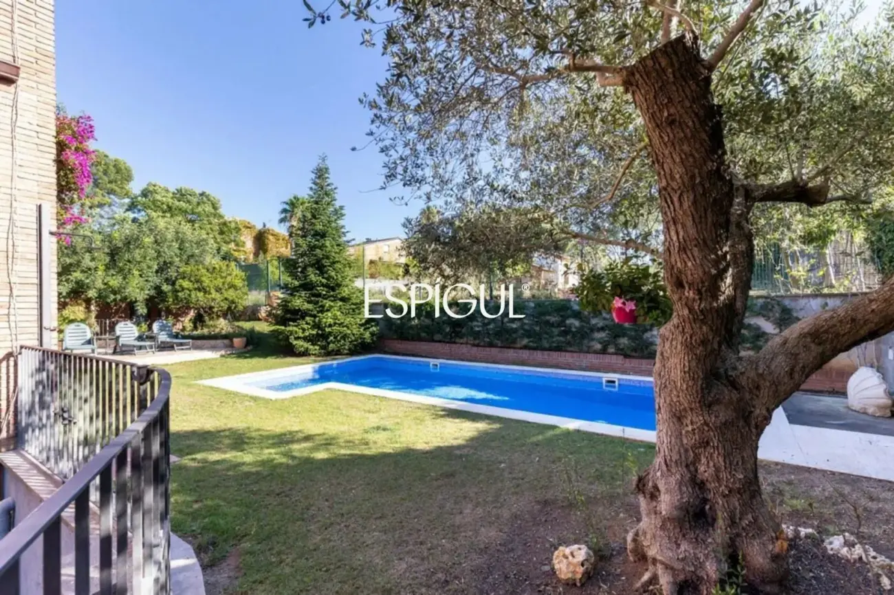Imponente casa con piscina privada en Valldoreix