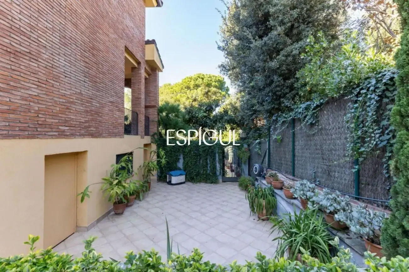 Imponente casa con piscina privada en Valldoreix