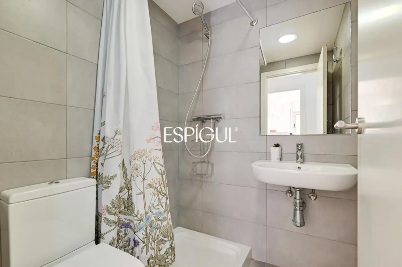 Piso alquilado de tres habitaciones