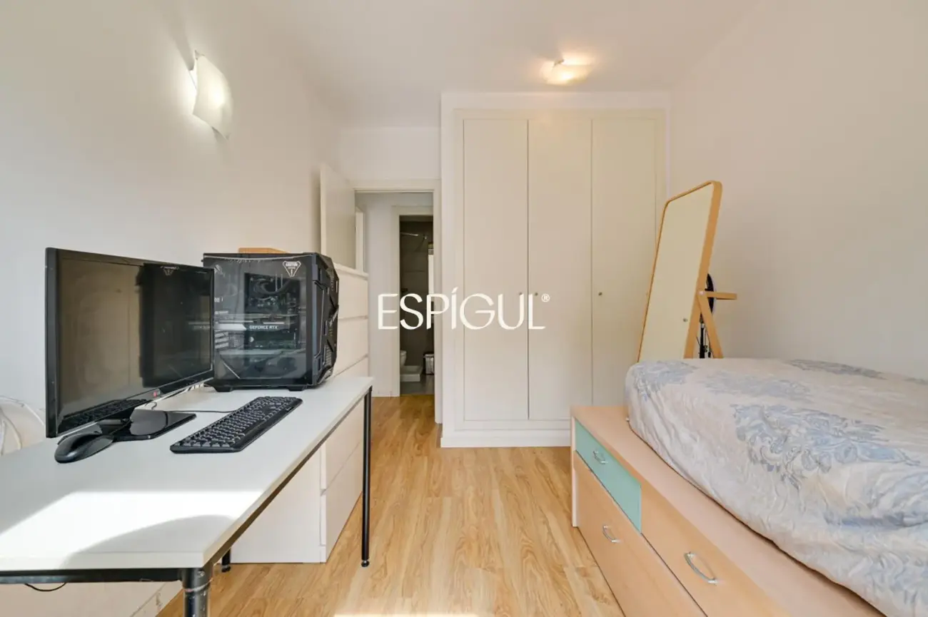 Piso alquilado de tres habitaciones