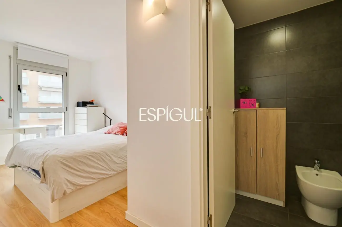 Piso alquilado de tres habitaciones