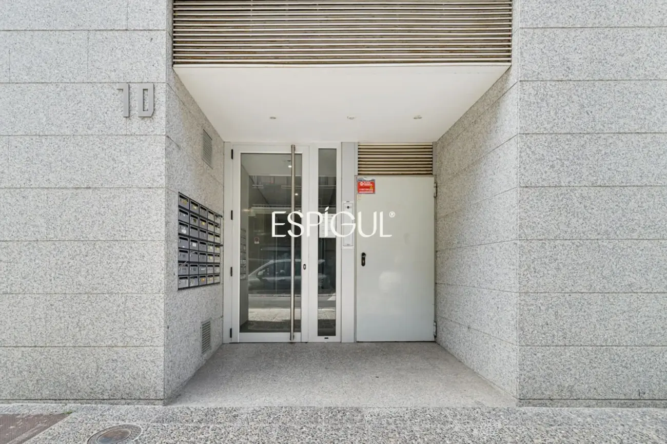 Piso alquilado de tres habitaciones