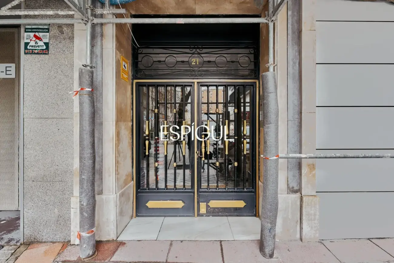 Piso en venta exterior reformado en Lista