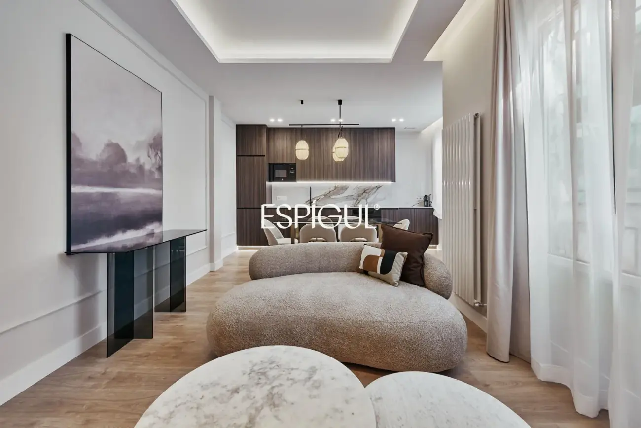 Piso en venta exterior reformado en Lista