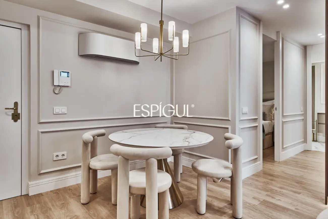 Piso en venta reformado en Justicia, Centro