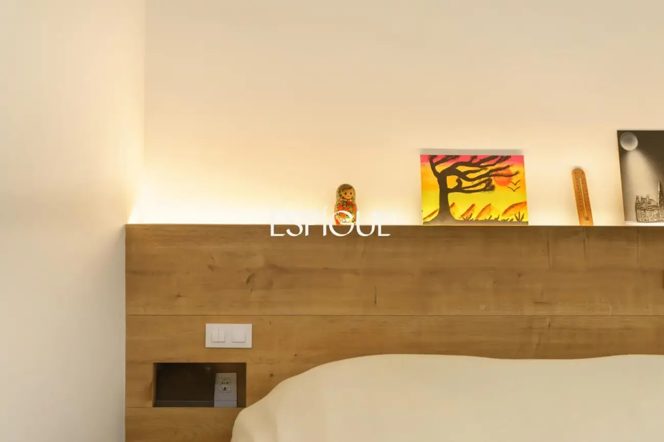 Vivienda reformada con balcón en finca regia en Sant Antoni