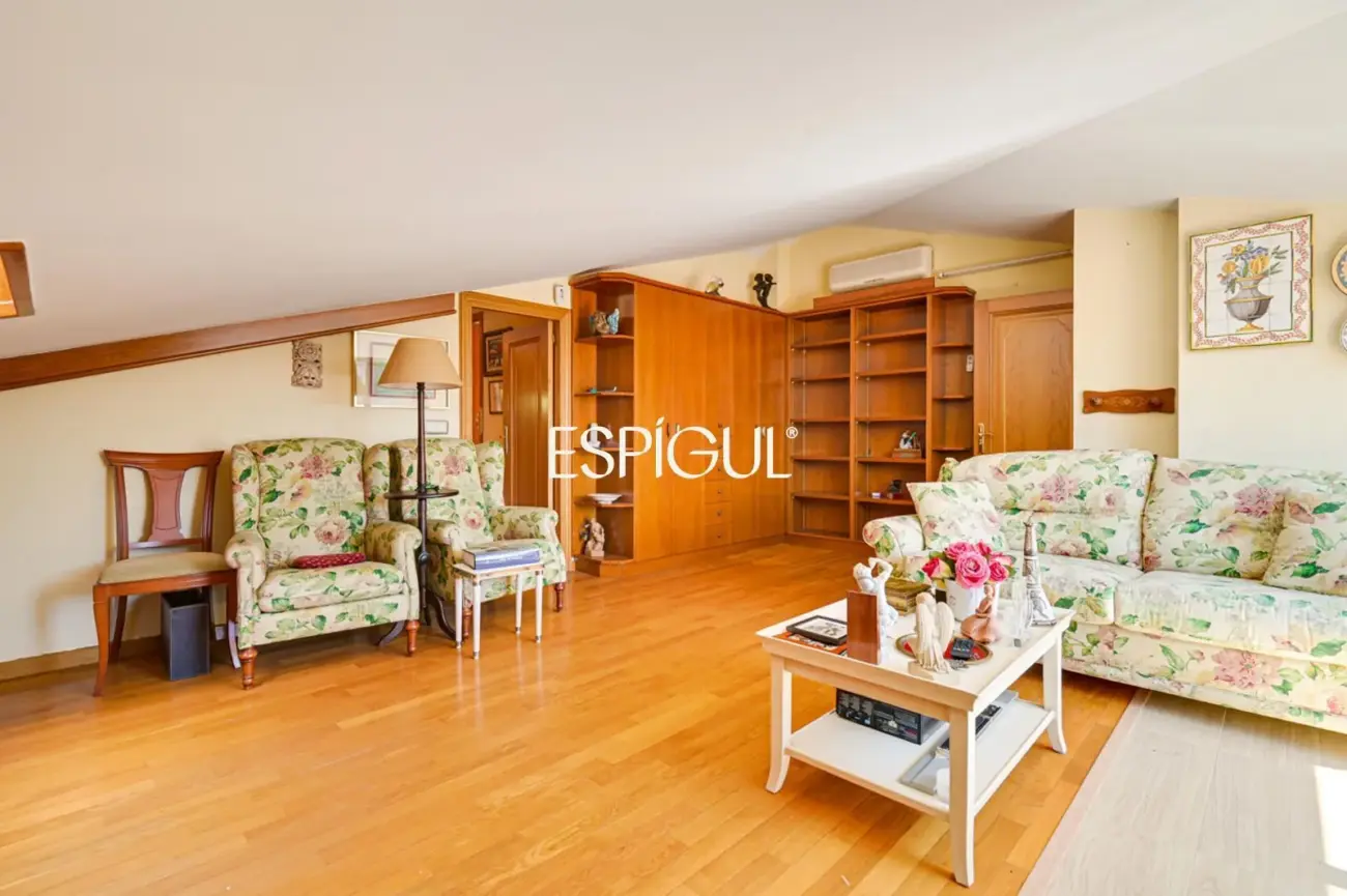 Ático dúplex en Arenys de Mar de 206 m² con una terraza de 20 m²