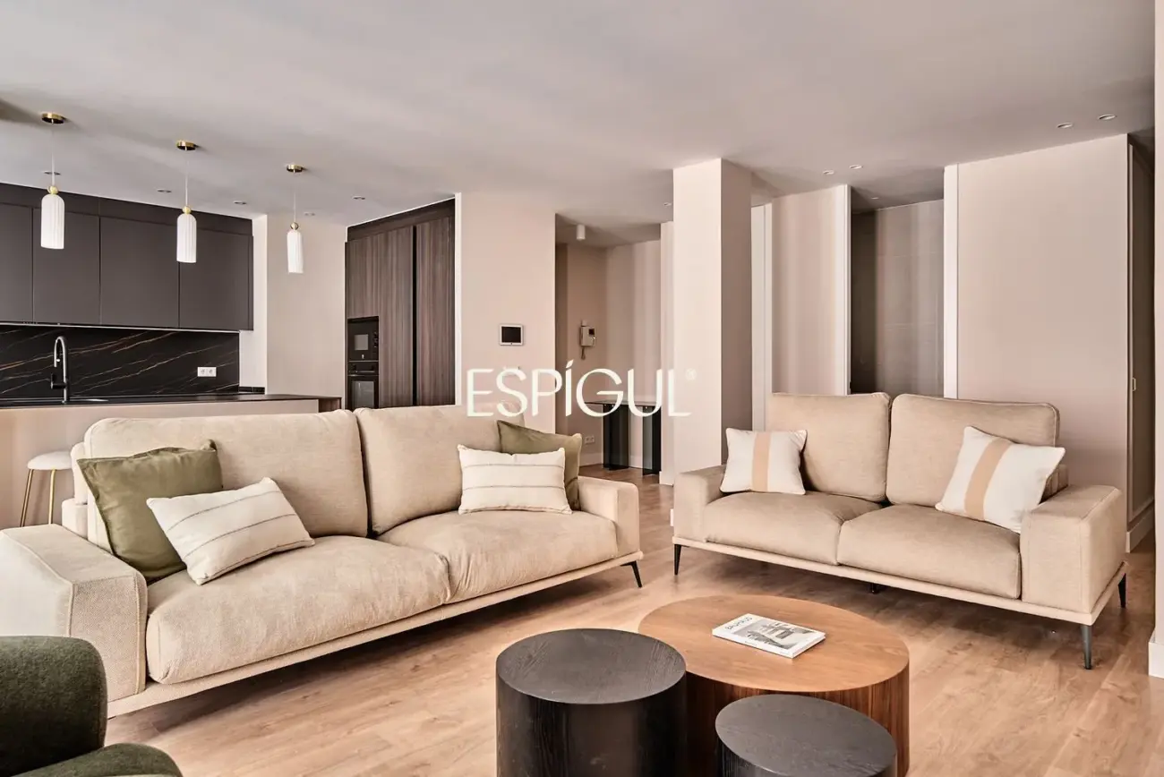 Ático en venta con terraza en Lista