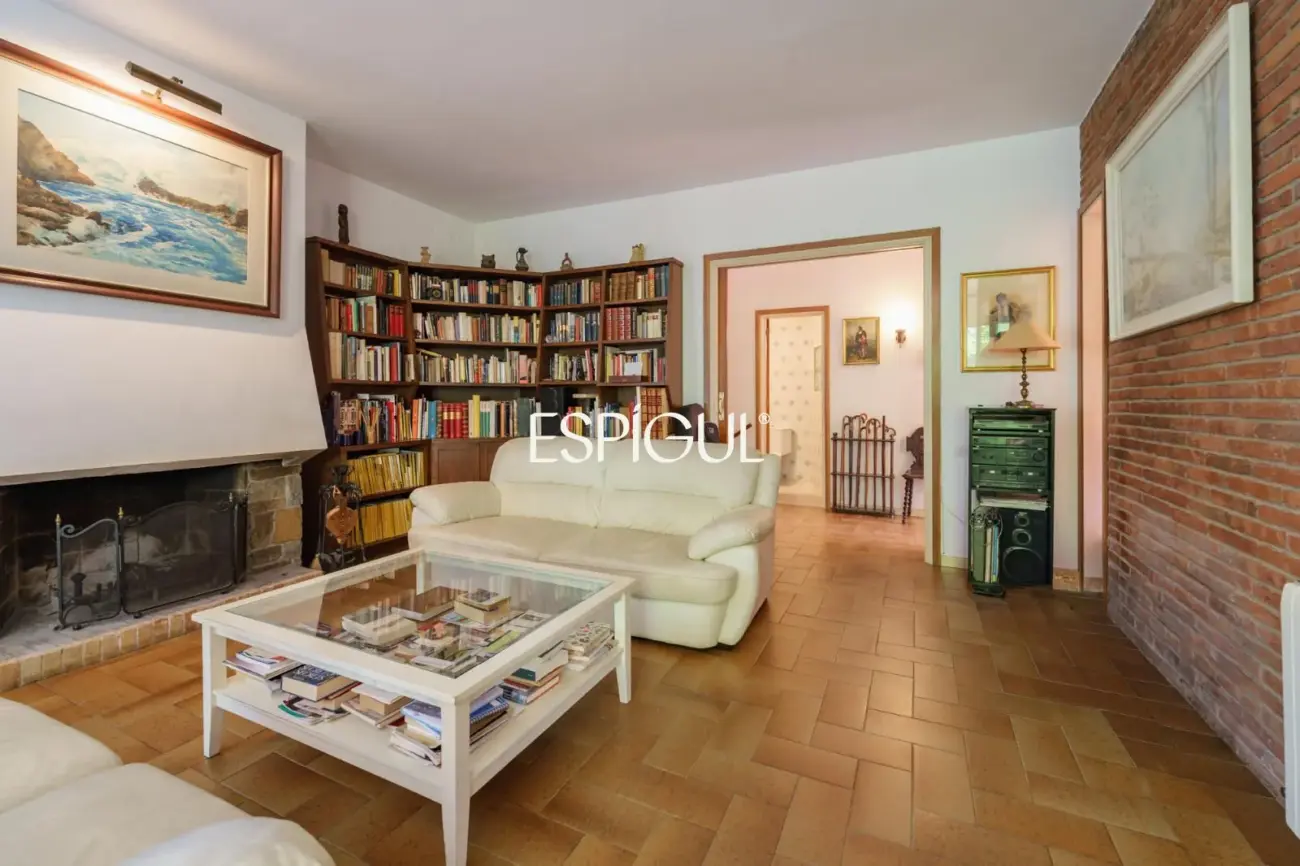 Casa independiente en venta en Bellaterra