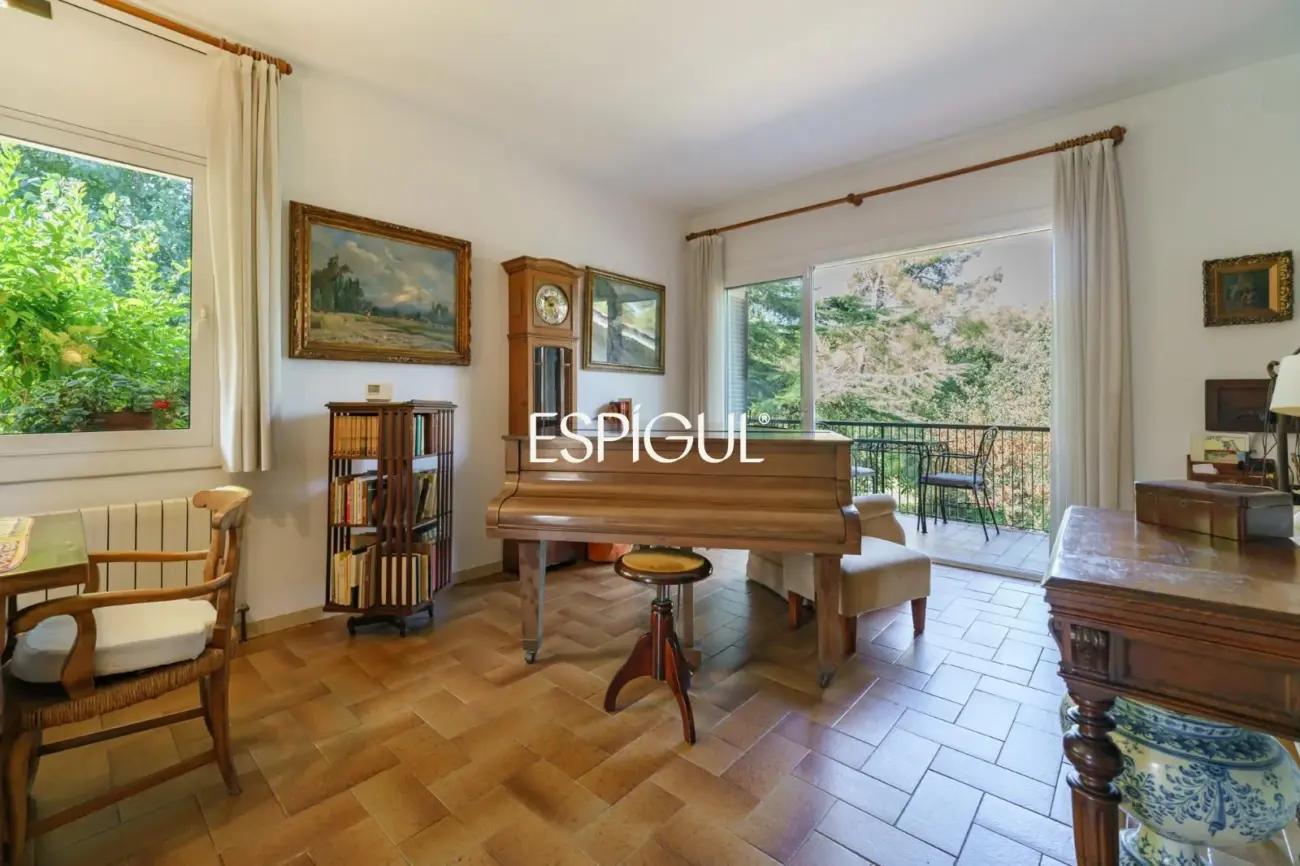 Casa independiente en venta en Bellaterra
