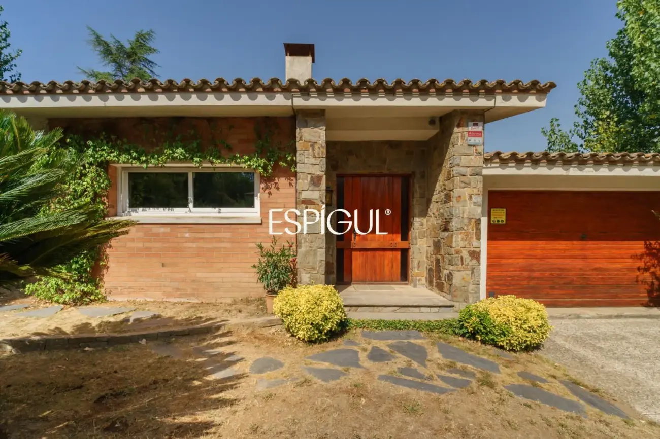Casa independiente en venta en Bellaterra