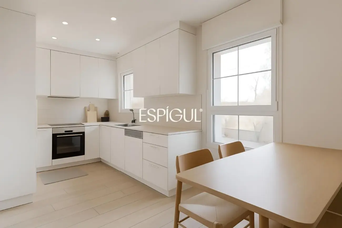 Maison mitoyenne exclusive en vente dans l&rsquo;Eixample de Sant Cugat del Vallès
