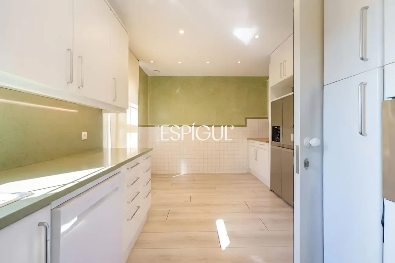 Maison mitoyenne exclusive en vente dans l&rsquo;Eixample de Sant Cugat del Vallès