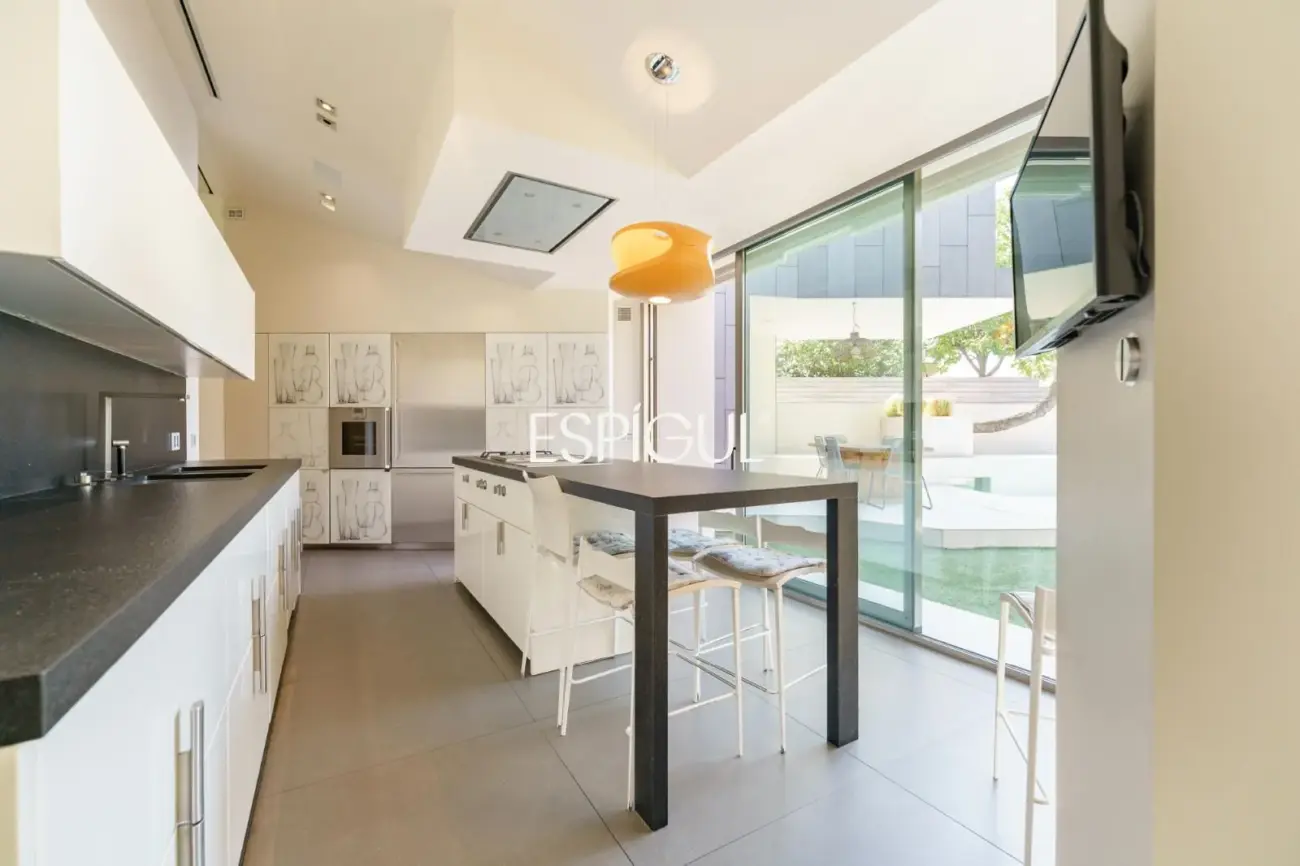 Exclusiva casa en venta de diseño en Can Mates