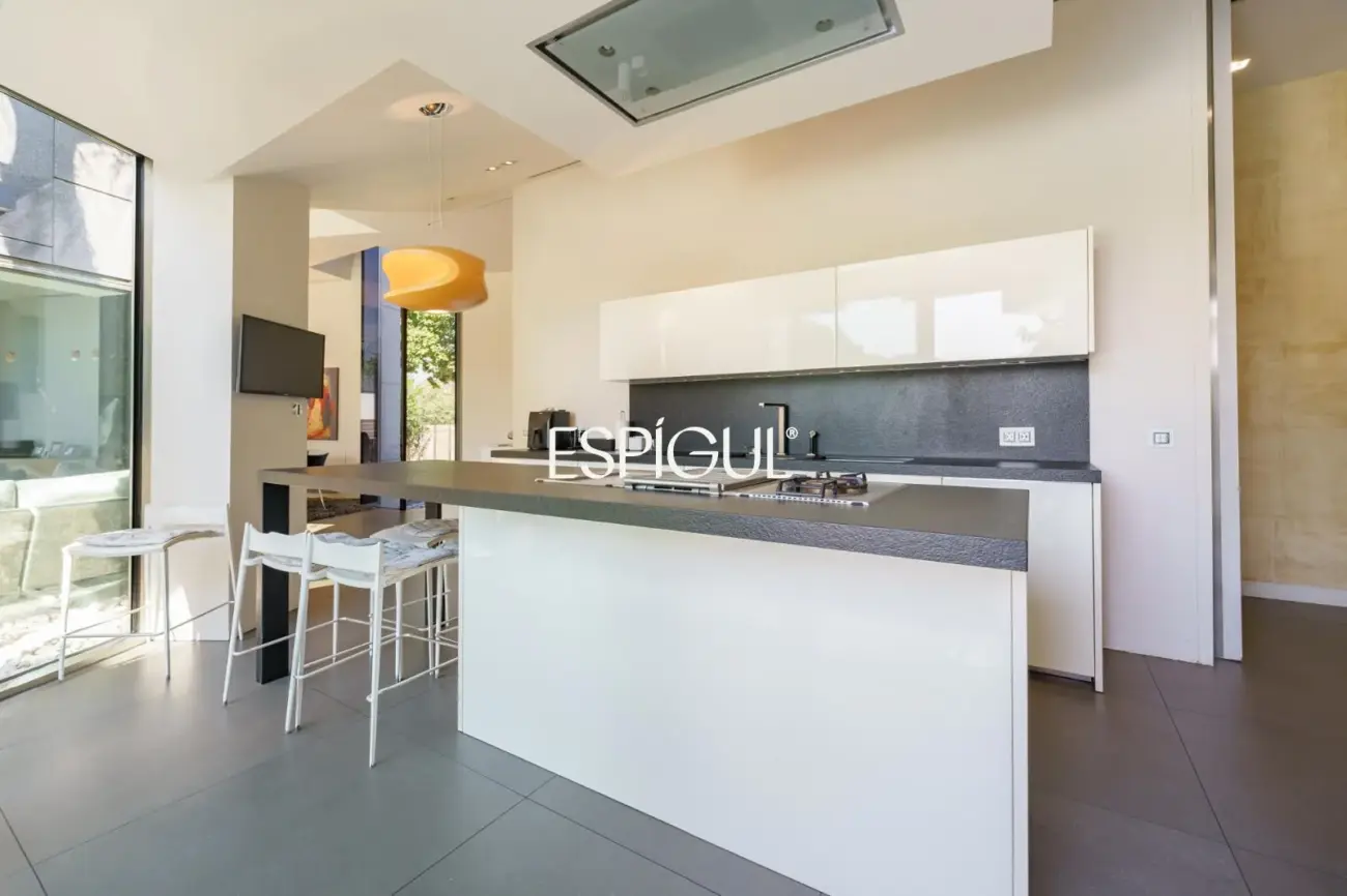Exclusiva casa en venta de diseño en Can Mates