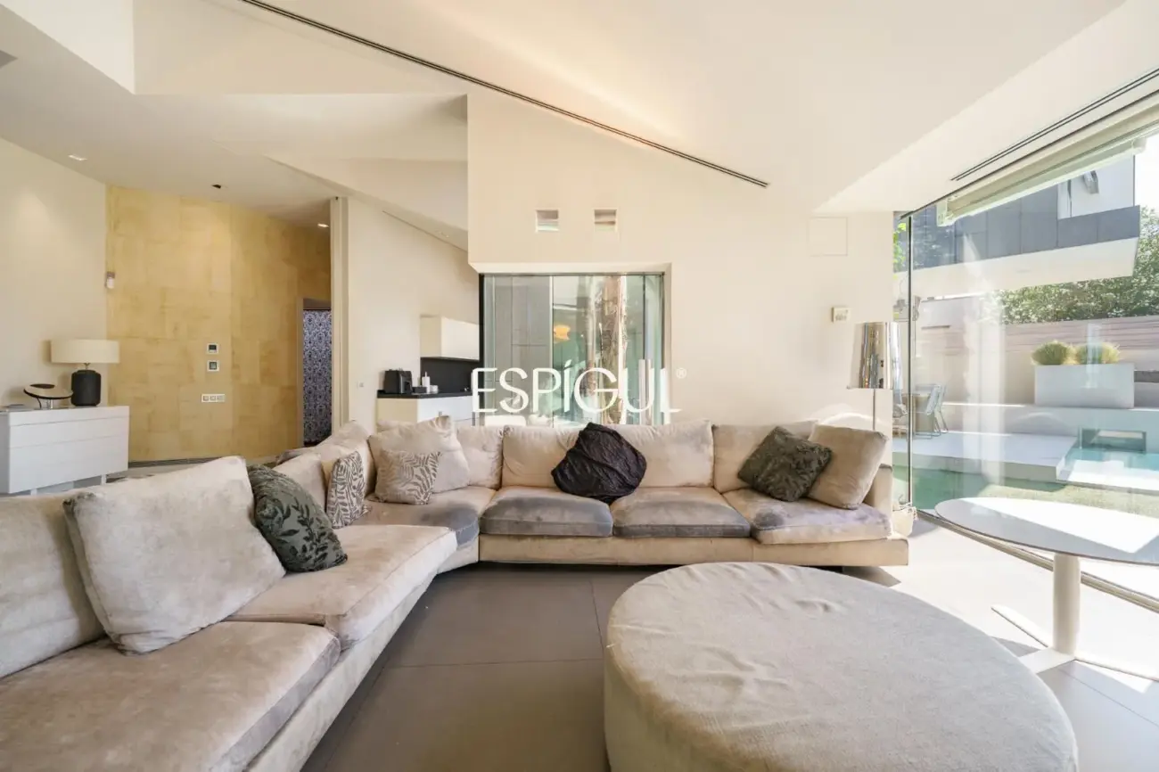 Exclusiva casa en venta de diseño en Can Mates