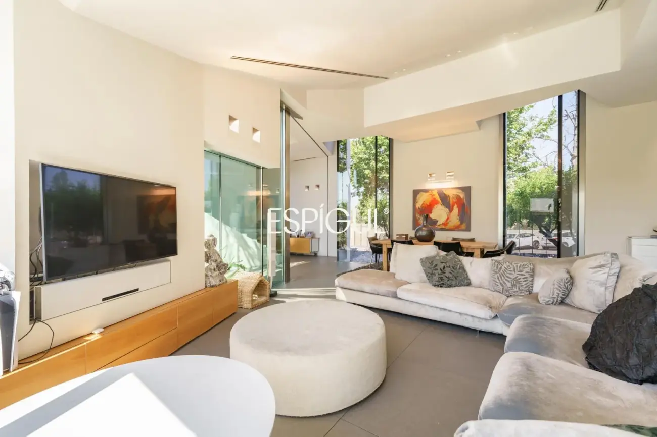 Exclusiva casa en venta de diseño en Can Mates