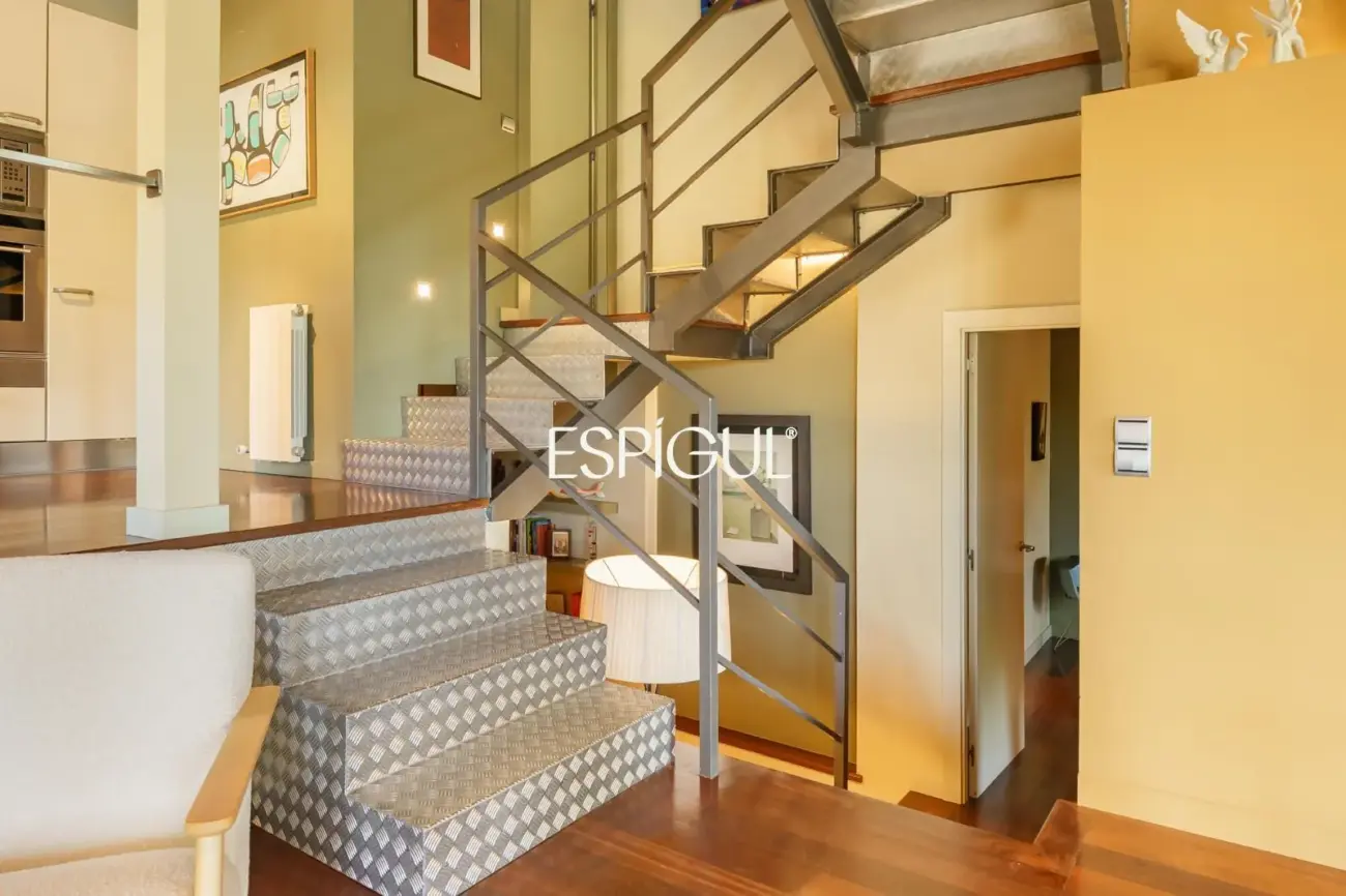 Exclusive Refurbished Property in Collserola: Design, Mountain Views, and Supreme Tranquility