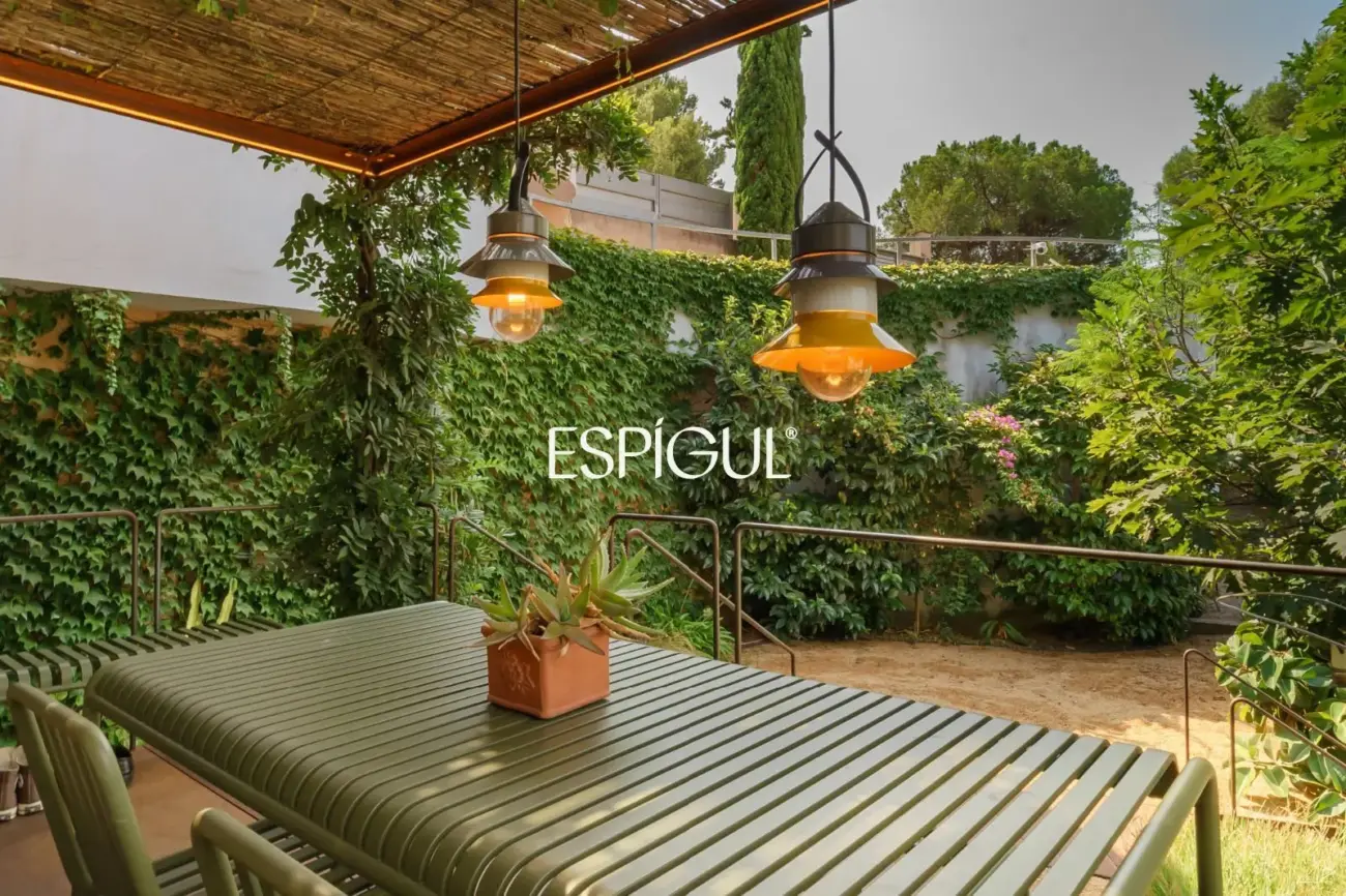 Exclusive Refurbished Property in Collserola: Design, Mountain Views, and Supreme Tranquility
