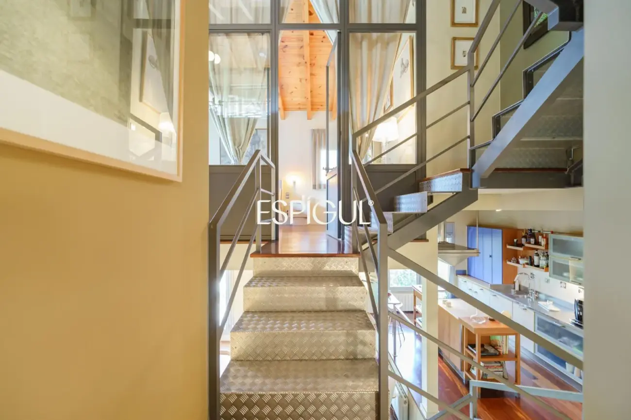 Exclusive Refurbished Property in Collserola: Design, Mountain Views, and Supreme Tranquility