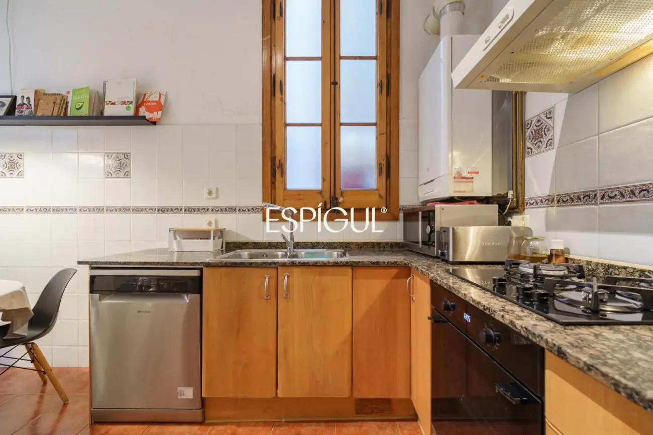 Exclusiva vivienda con terraza en venta en el Quadrat d’Or, Eixample Dret