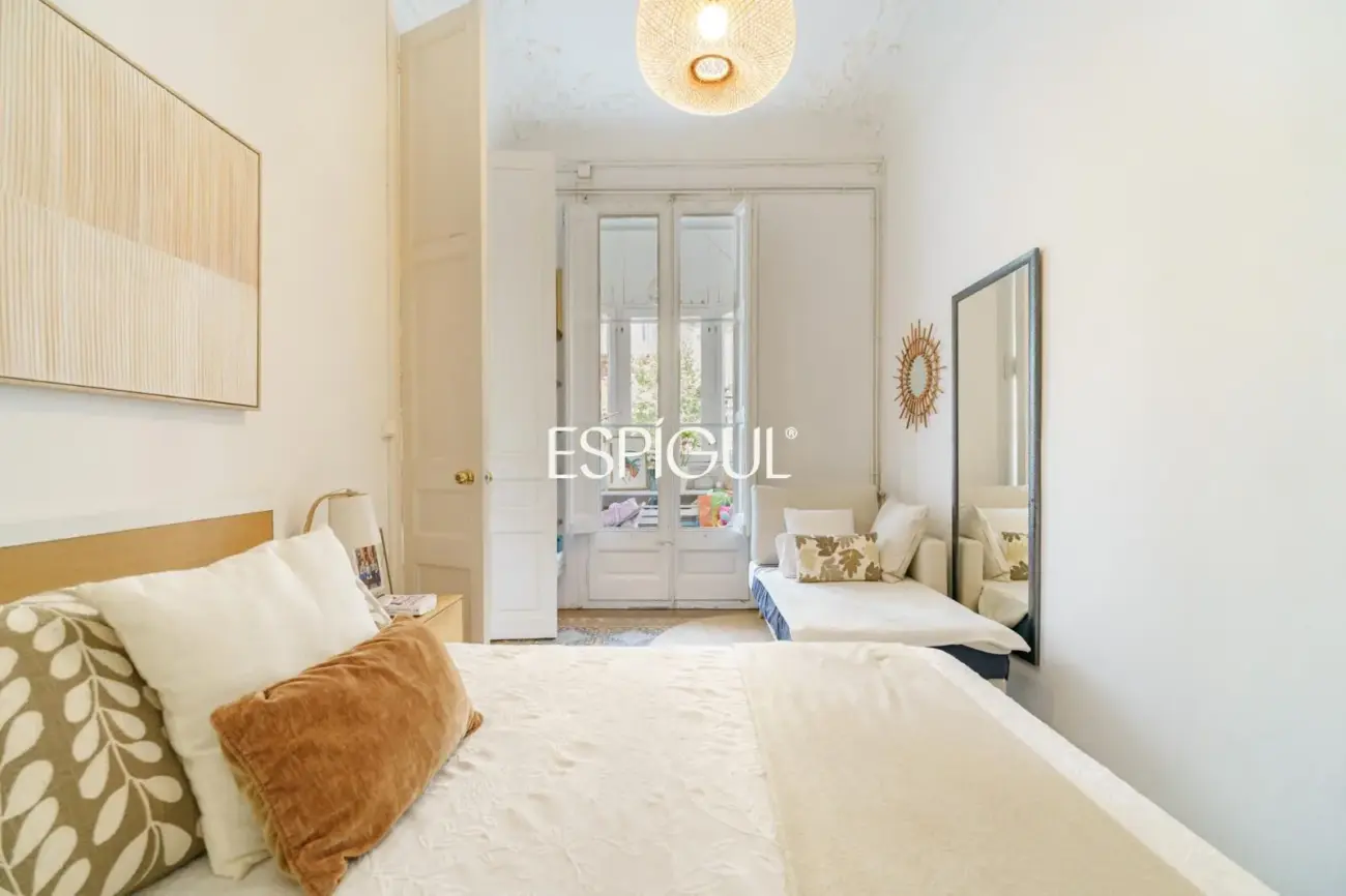 Exclusiva vivienda con terraza en venta en el Quadrat d’Or, Eixample Dret