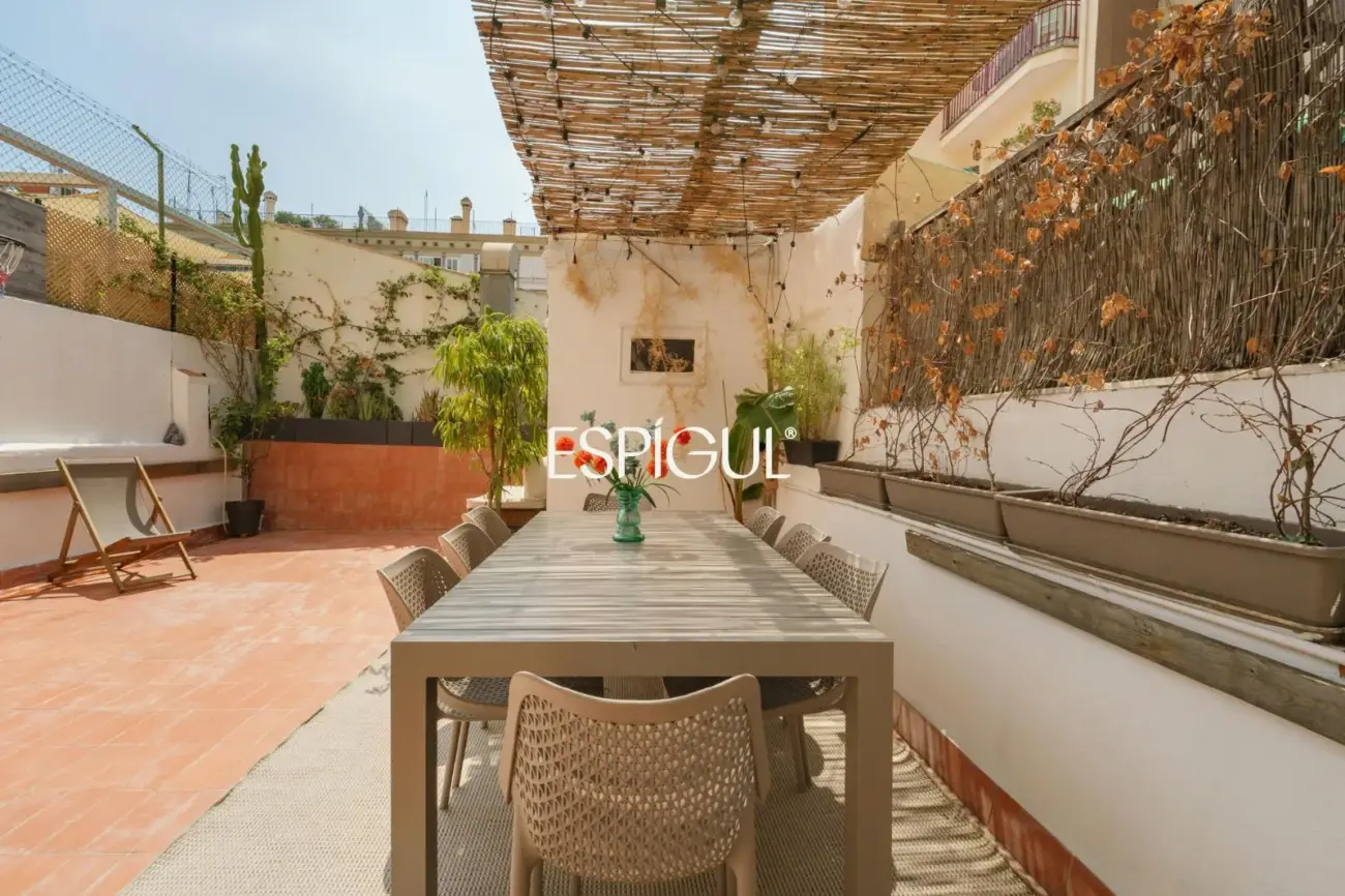 Exclusiva vivienda con terraza en venta en el Quadrat d’Or, Eixample Dret
