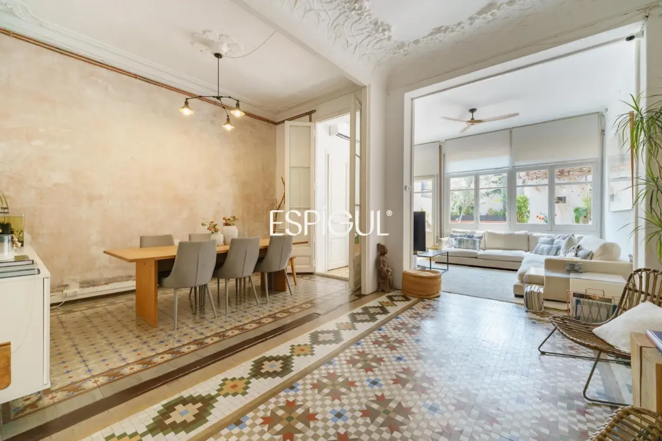 Exclusiva vivienda con terraza en venta en el Quadrat d’Or, Eixample Dret