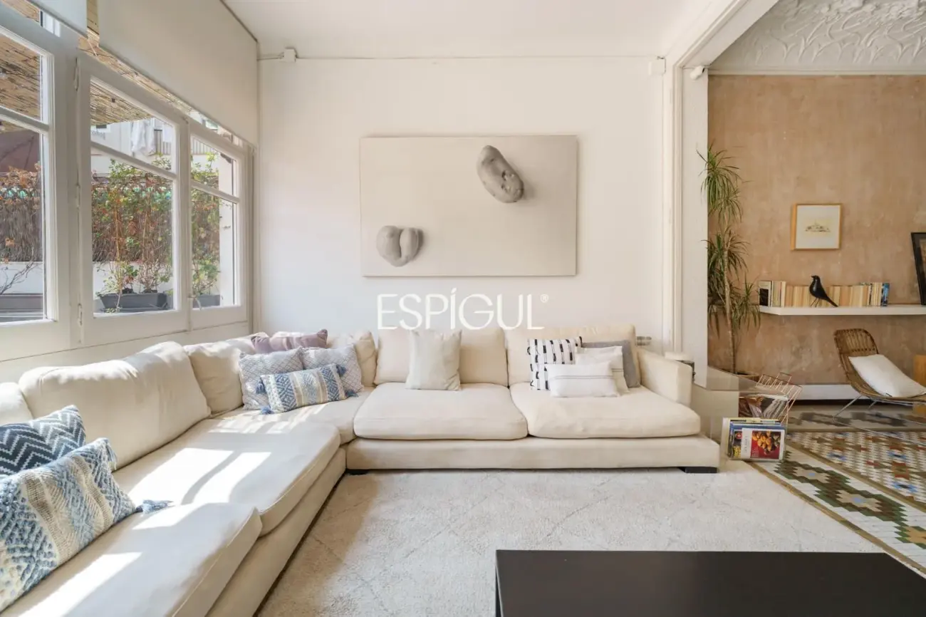 Exclusiva vivienda con terraza en venta en el Quadrat d’Or, Eixample Dret