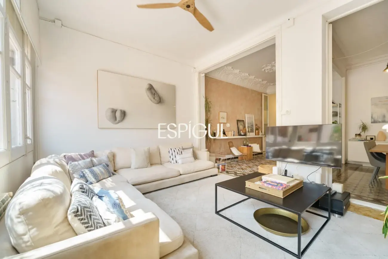 Exclusiva vivienda con terraza en venta en el Quadrat d’Or, Eixample Dret