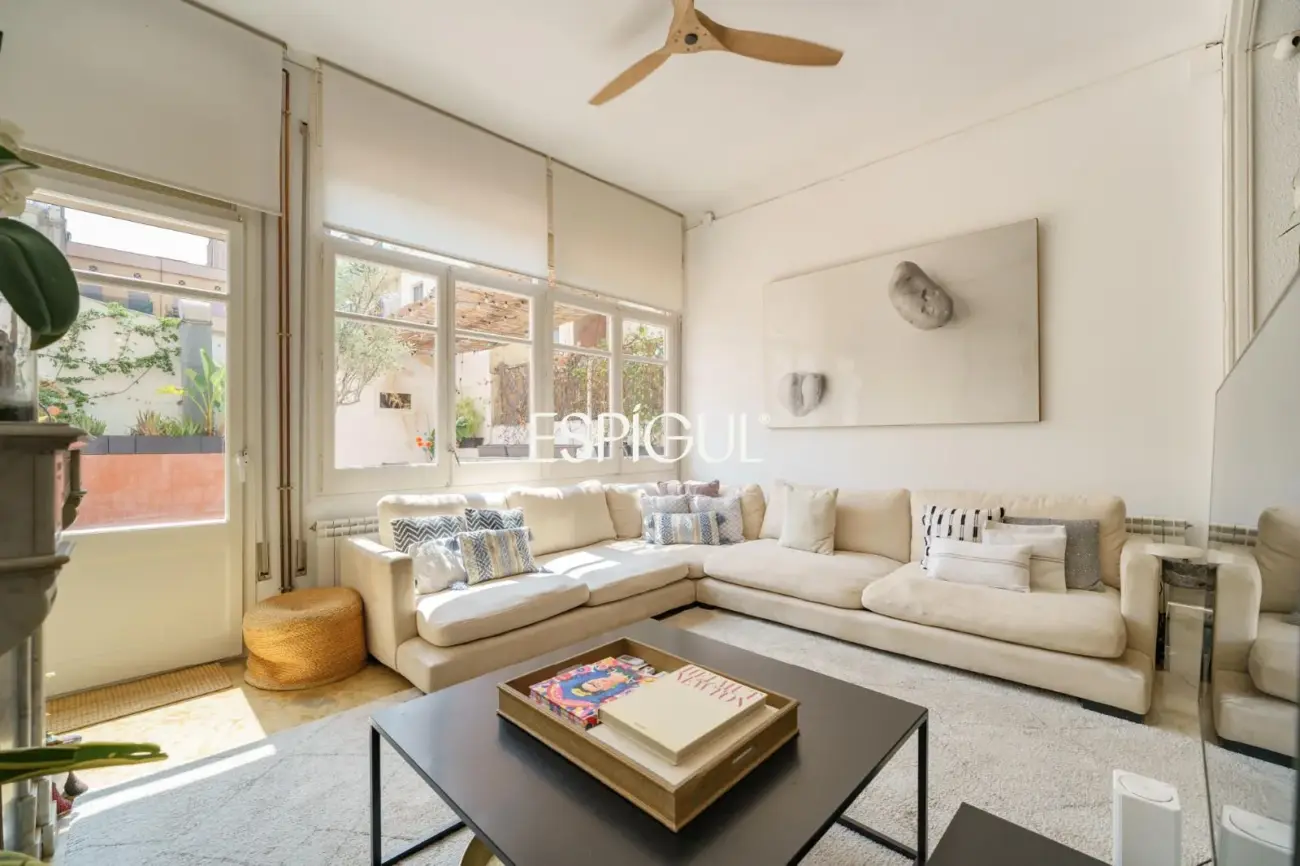 Exclusiva vivienda con terraza en venta en el Quadrat d’Or, Eixample Dret