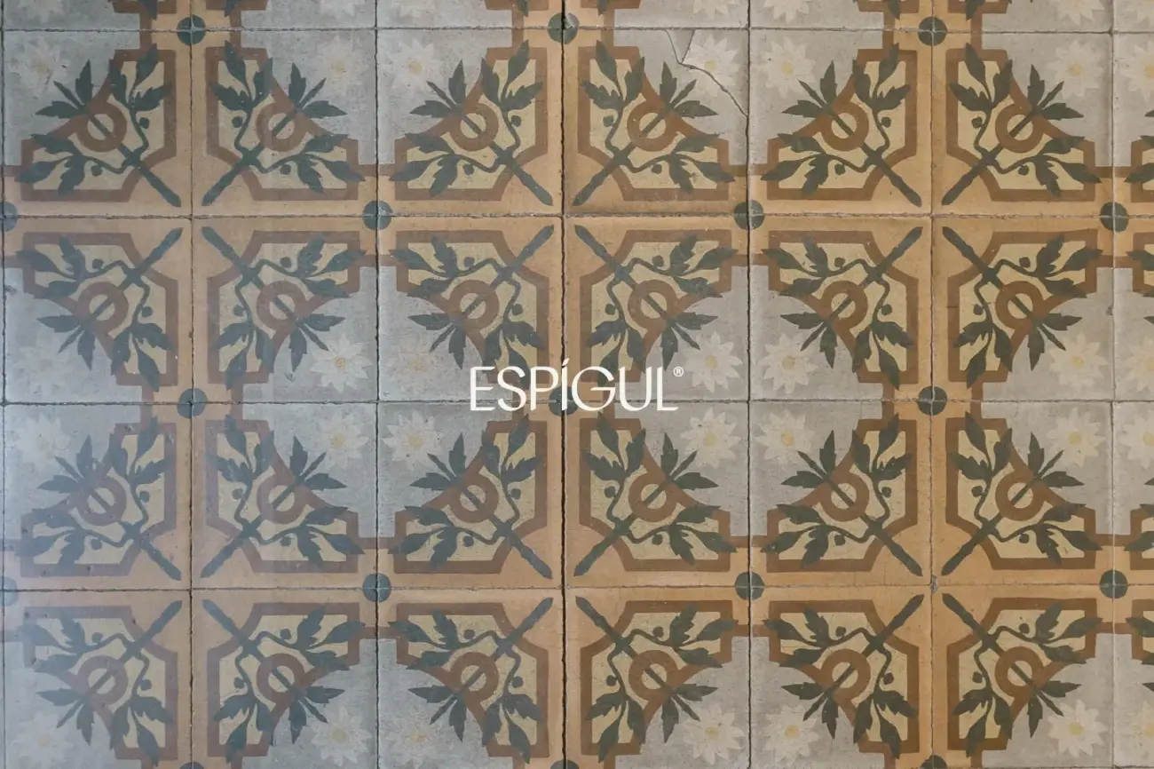 Piso a reformar en venta en el Quadrat d’Or, Eixample Dret