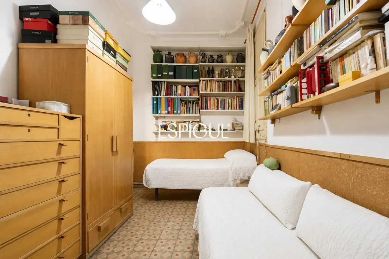 Piso a reformar en venta en el Quadrat d’Or, Eixample Dret
