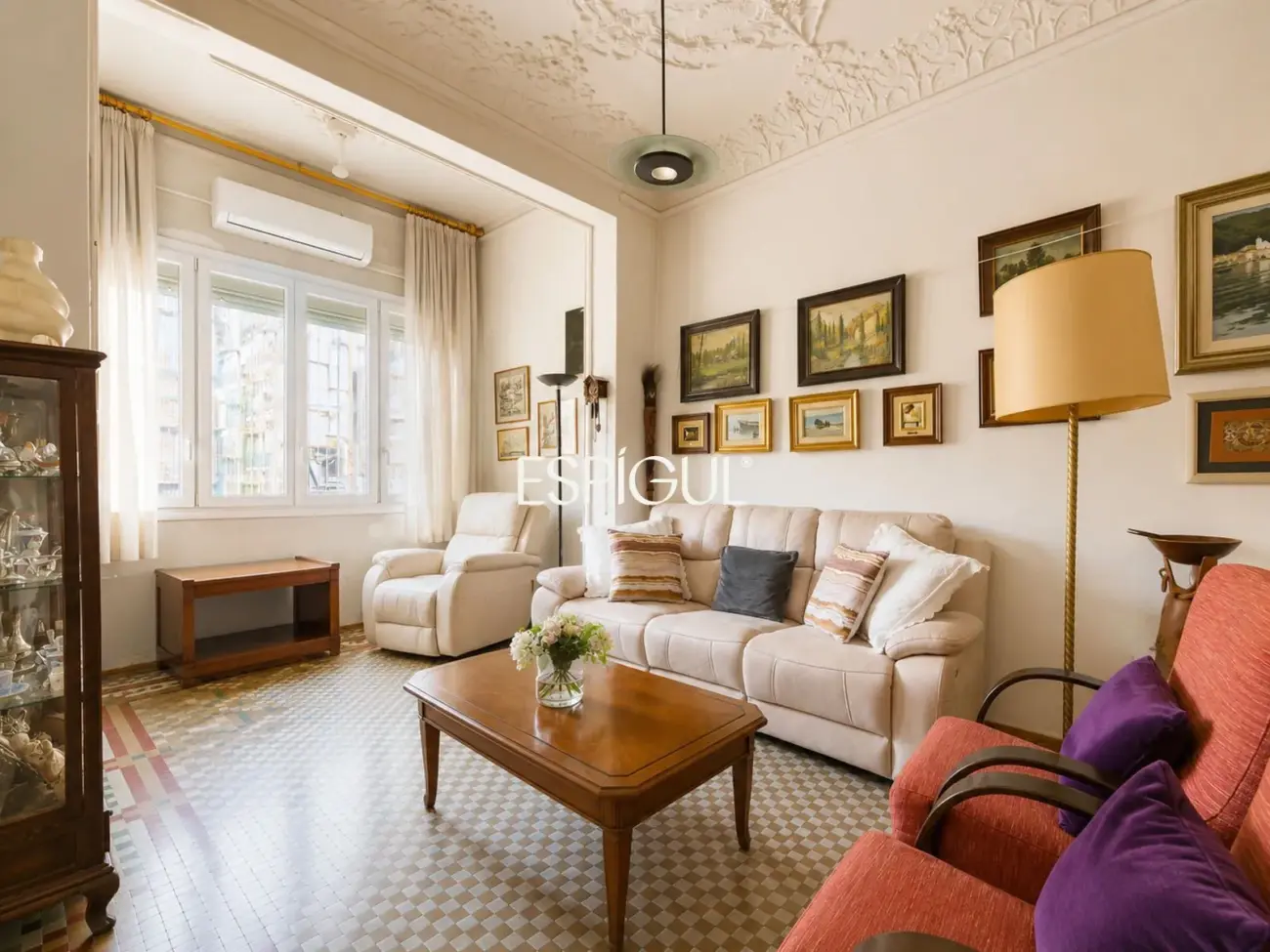 Piso a reformar en venta en el Quadrat d’Or, Eixample Dret