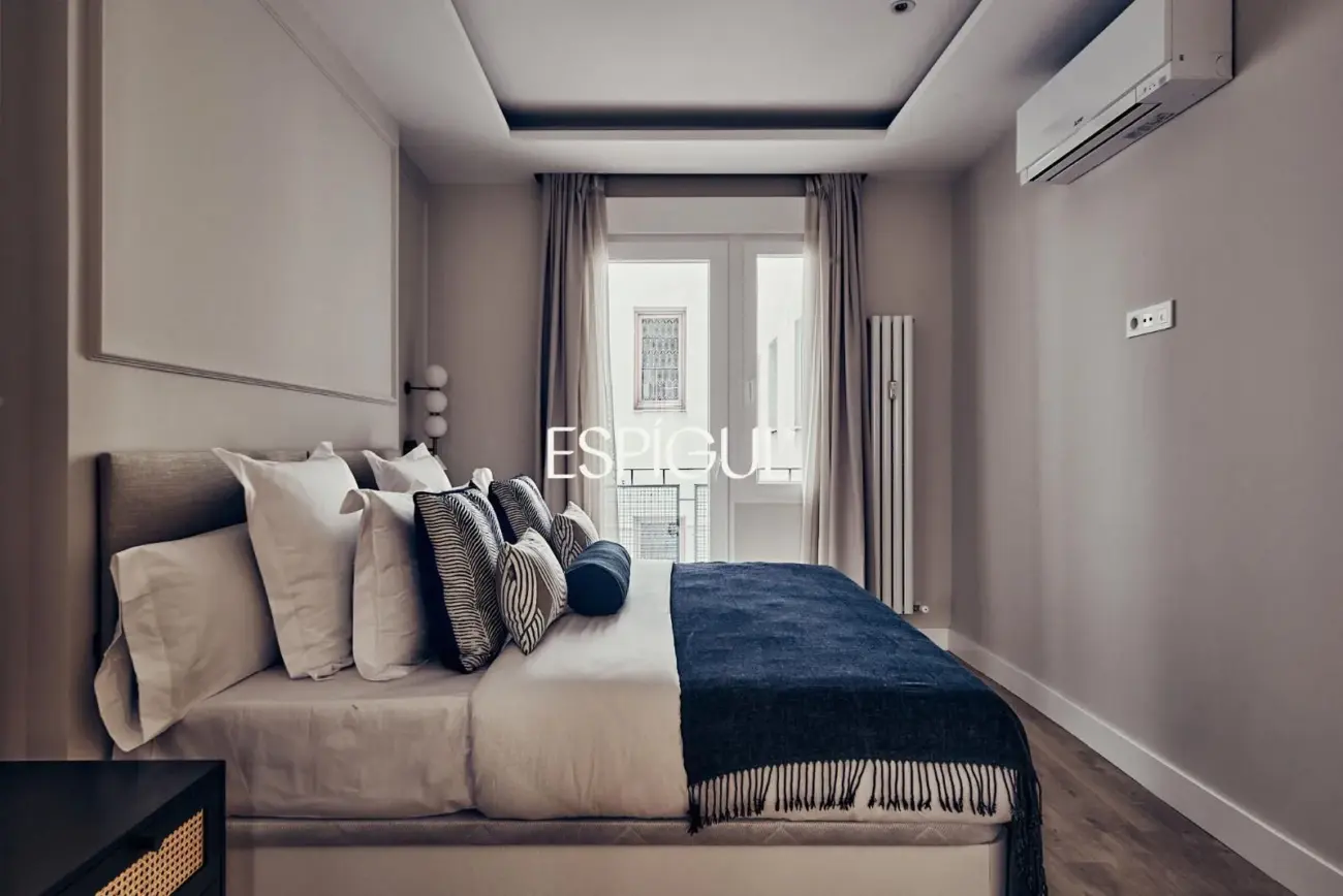 Piso en venta exterior y reformado en Guindalera