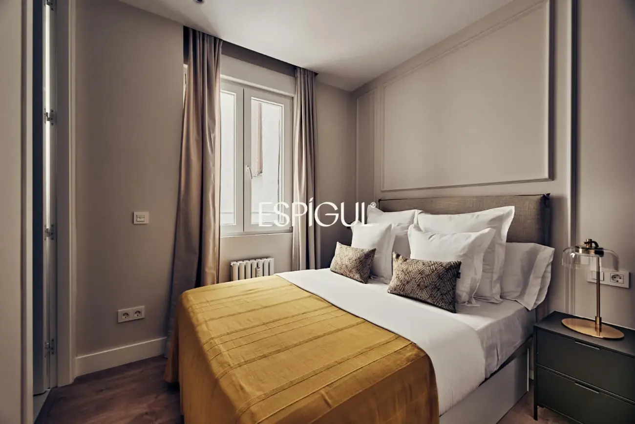 Piso en venta exterior y reformado en Guindalera