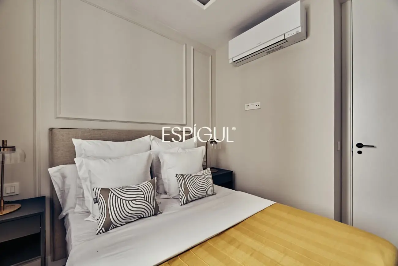 Piso en venta exterior y reformado en Guindalera