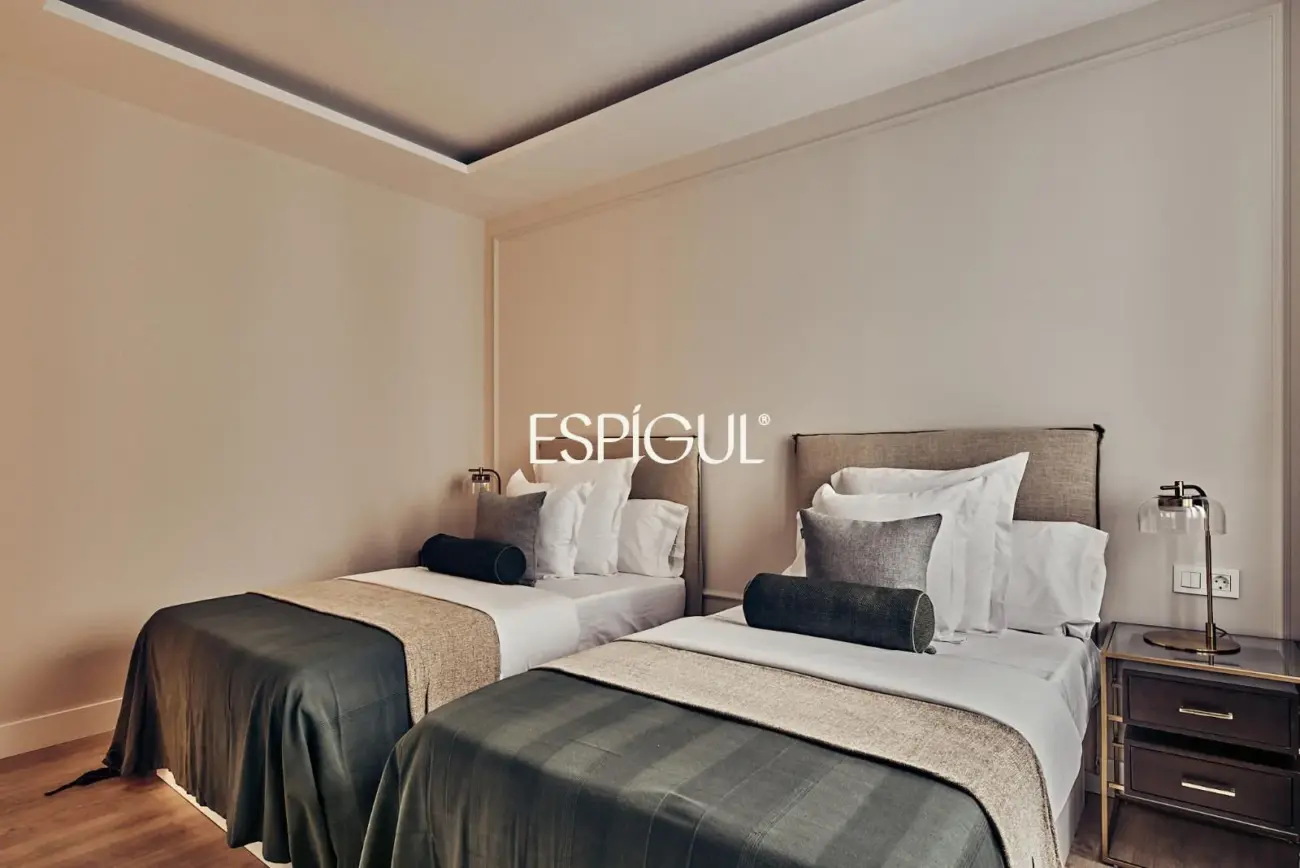 Piso en venta exterior y reformado en Guindalera