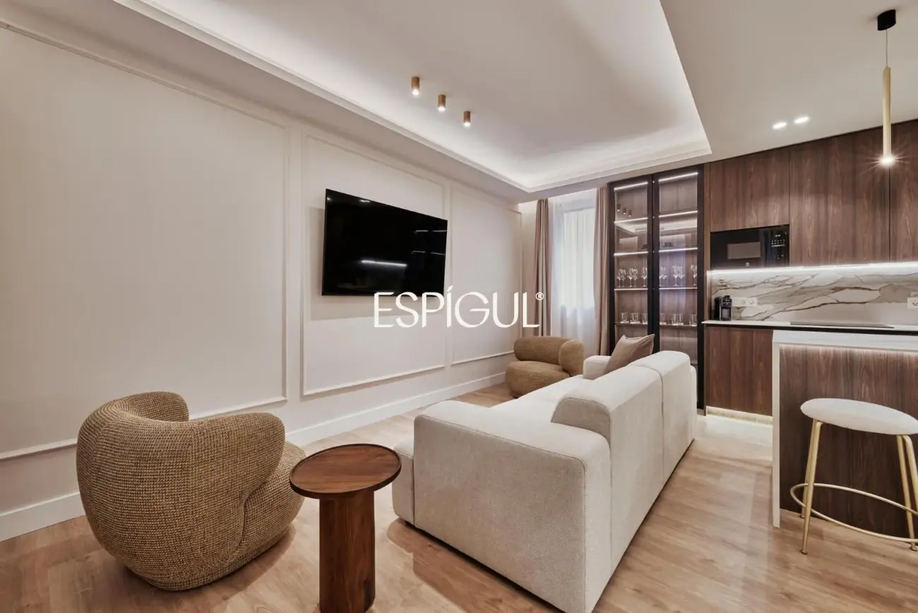 Piso en venta recién reformado y amueblado en Lista, Barrio Salamanca