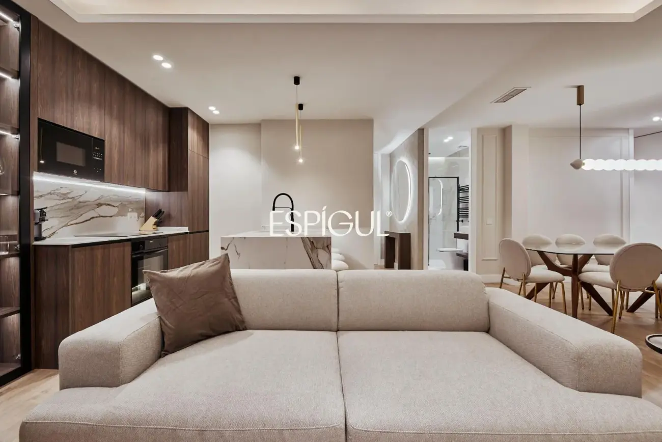 Piso en venta recién reformado y amueblado en Lista, Barrio Salamanca