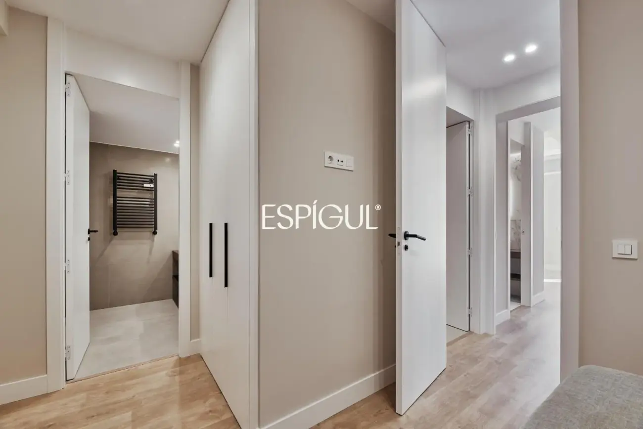 Piso en venta reformado, amueblado y con plaza de garaje incluida en el precio, Lista