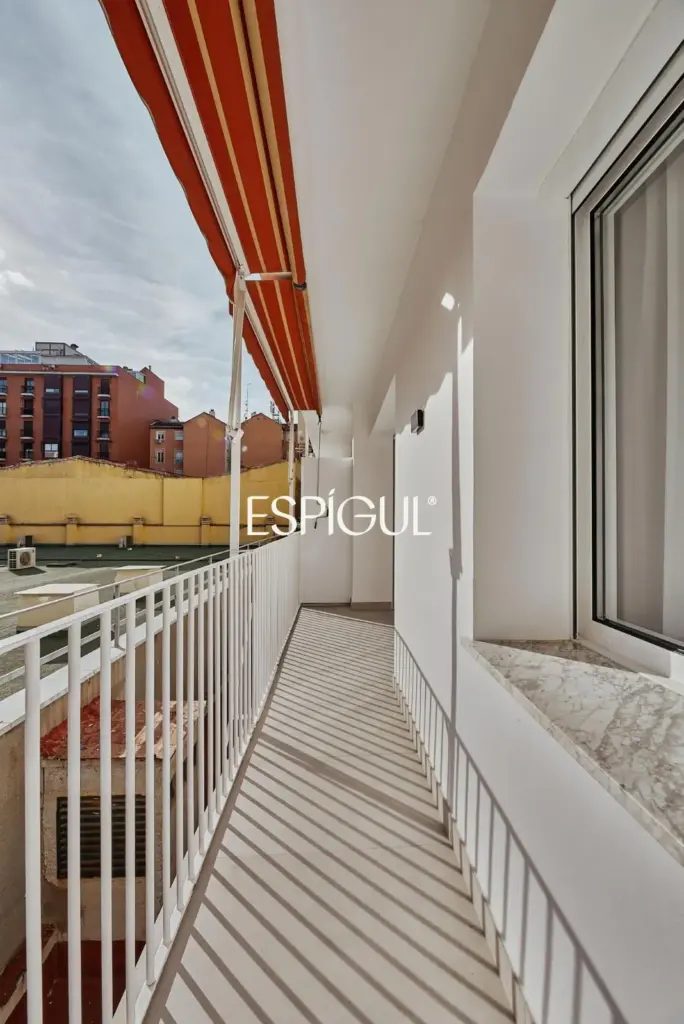 Piso en venta reformado, amueblado y con plaza de garaje incluida en el precio, Lista
